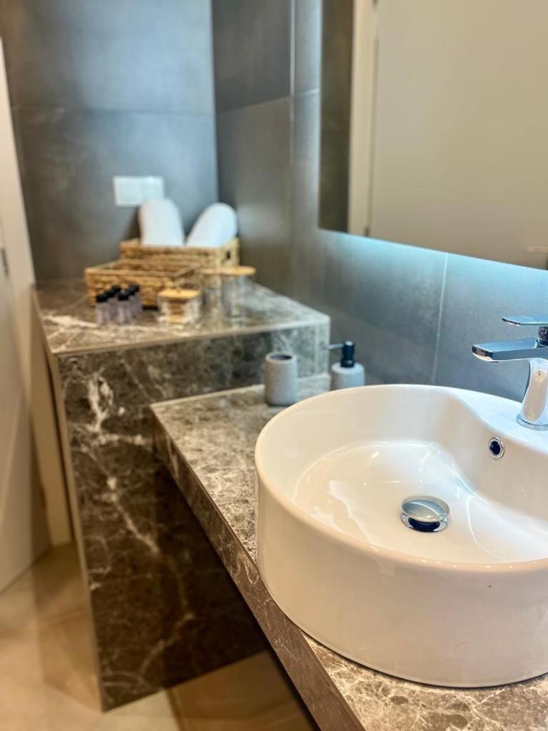 Queen Calliope Garden Suites Кавала Екстер'єр фото