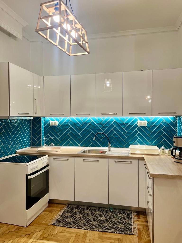 Queen Calliope Garden Suites Кавала Екстер'єр фото